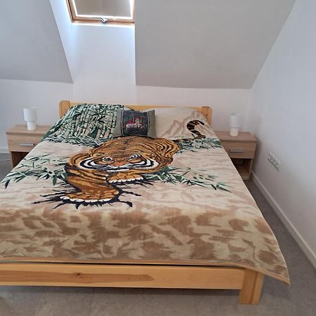 Atkacs Home เยอร์ ภายนอก รูปภาพ